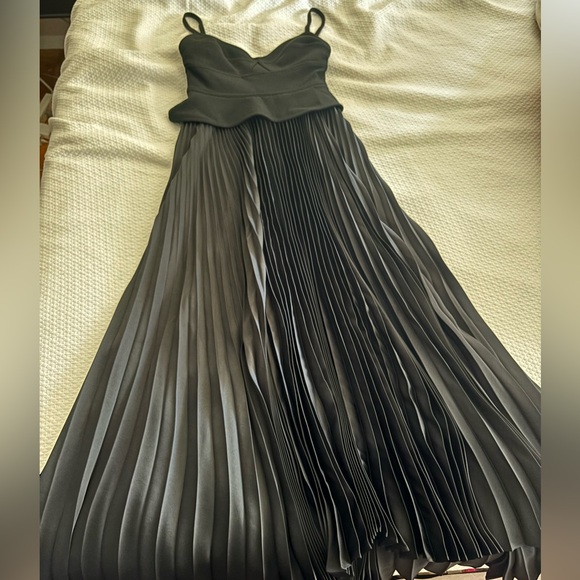 ALC Black Dress with Pleated Skirt & Belt - Picture 7 of 7